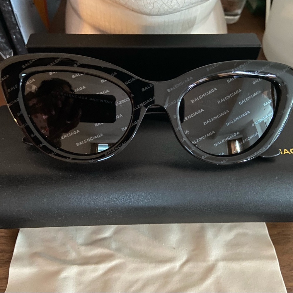 Authentic Balenciaga cat eye sunglasses
